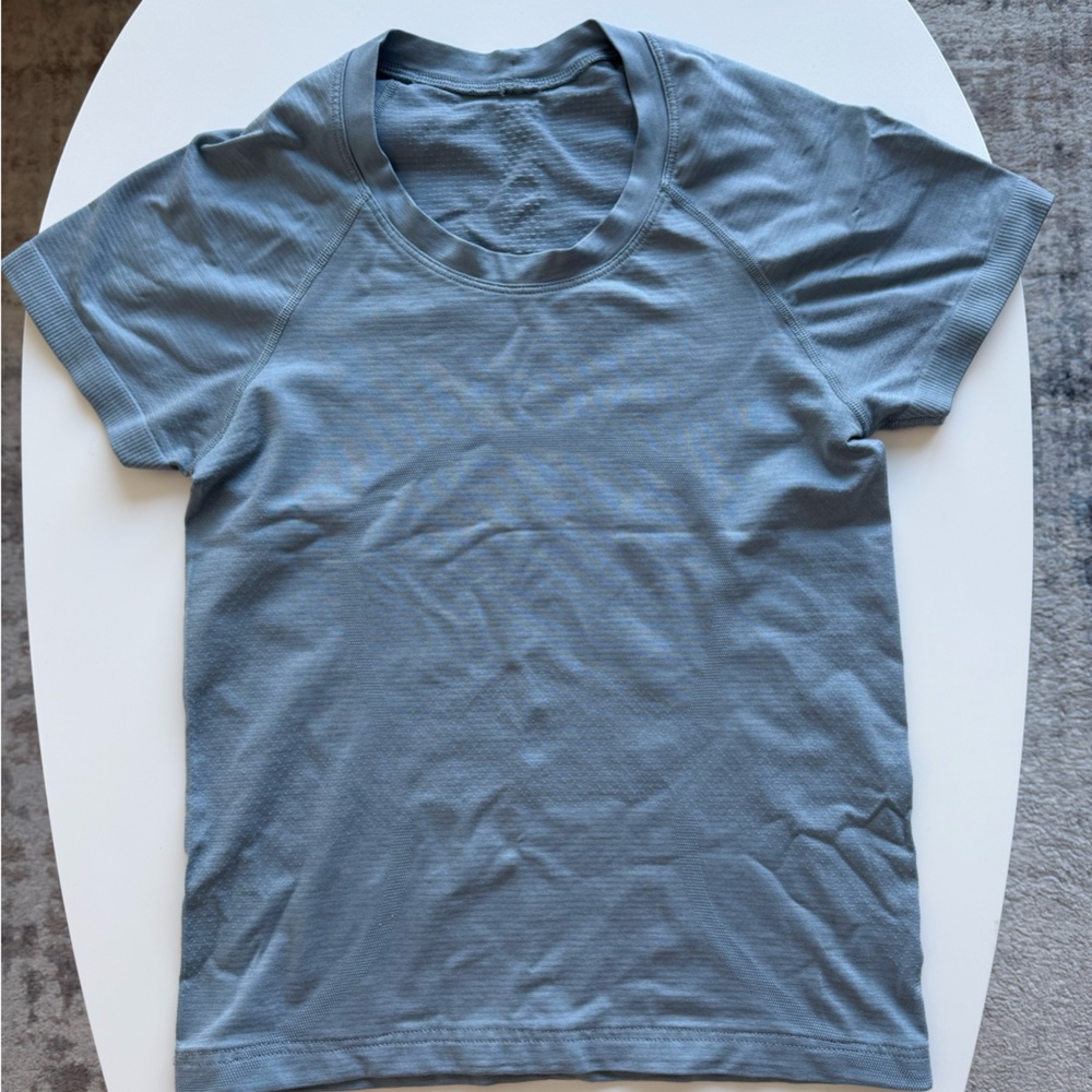 Lululemon Swiftly Tech 2.0 Short Sleeve Hemmed*